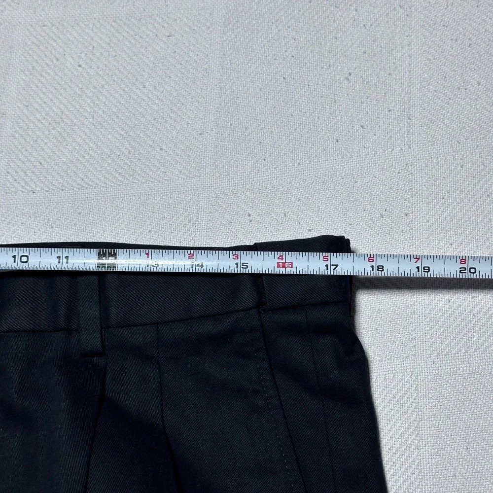 NEW Eddie Bauer Pleated Relaxed Chino Pants Mens 34x37 Wrinkle Free Black Casual